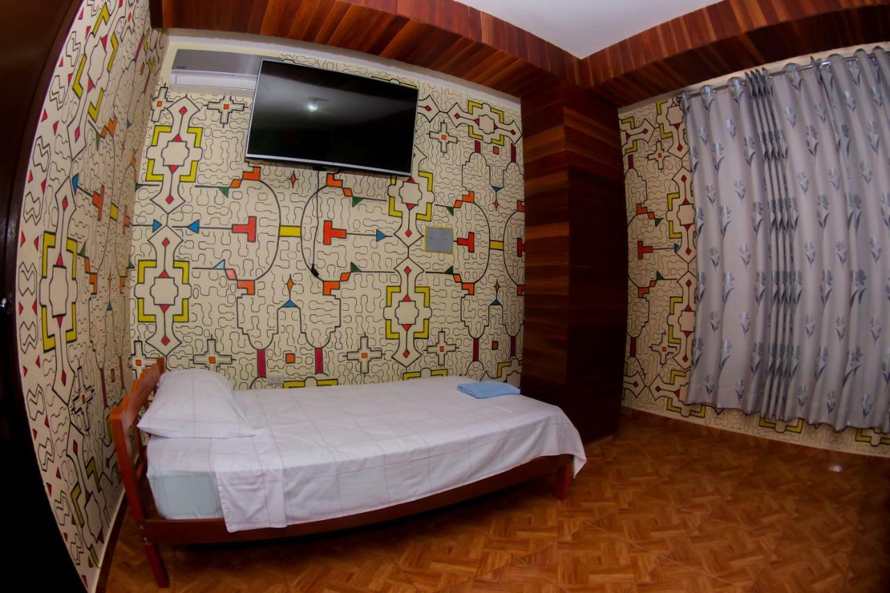 Gran Hotel Gusbet Pucallpa Exteriör bild
