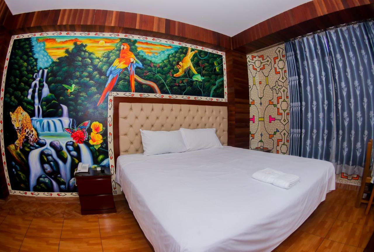 Gran Hotel Gusbet Pucallpa Exteriör bild