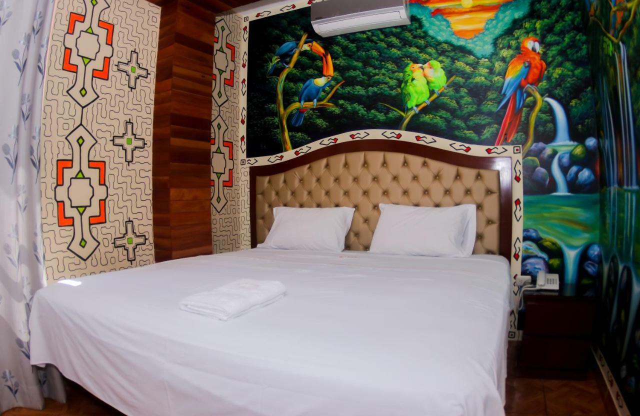 Gran Hotel Gusbet Pucallpa Exteriör bild