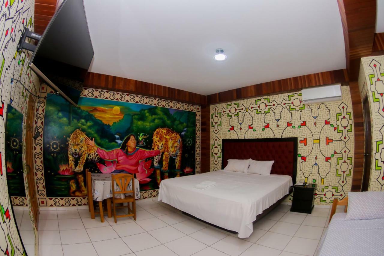 Gran Hotel Gusbet Pucallpa Exteriör bild