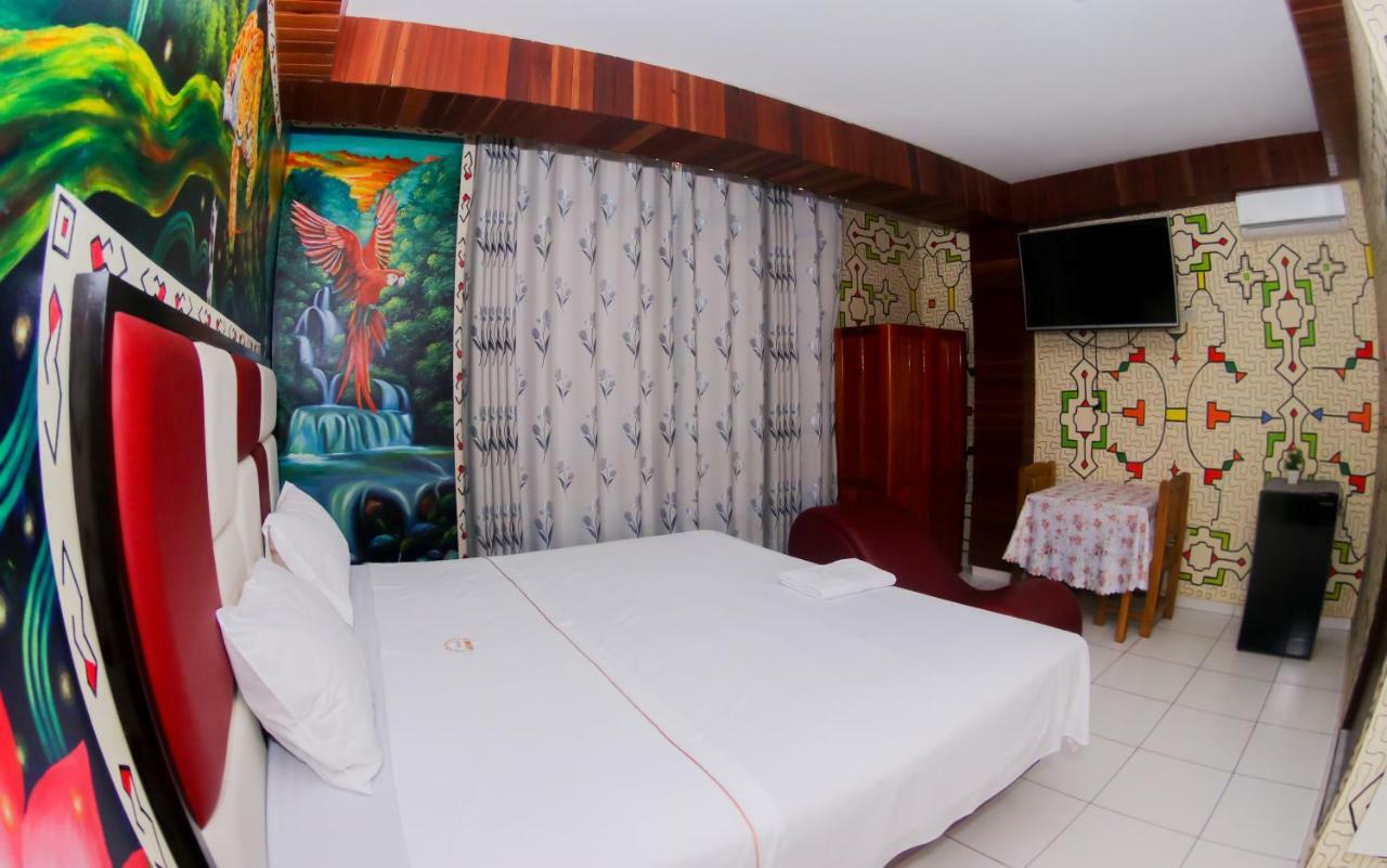 Gran Hotel Gusbet Pucallpa Exteriör bild