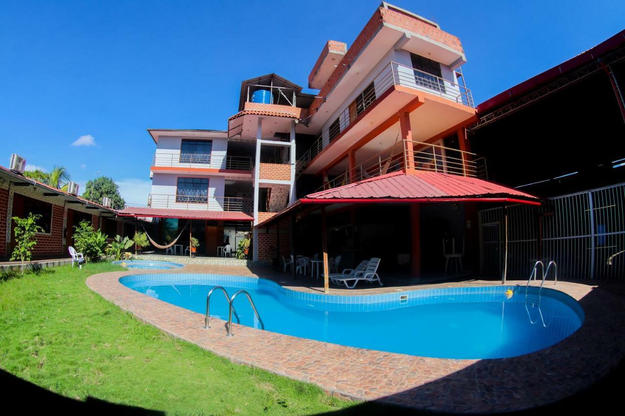 Gran Hotel Gusbet Pucallpa Exteriör bild